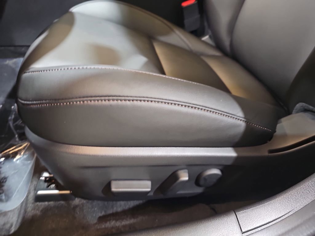 New 2026 MAZDA MAZDA3 2.5 S Sedan w/ Preferred Pkg image 27