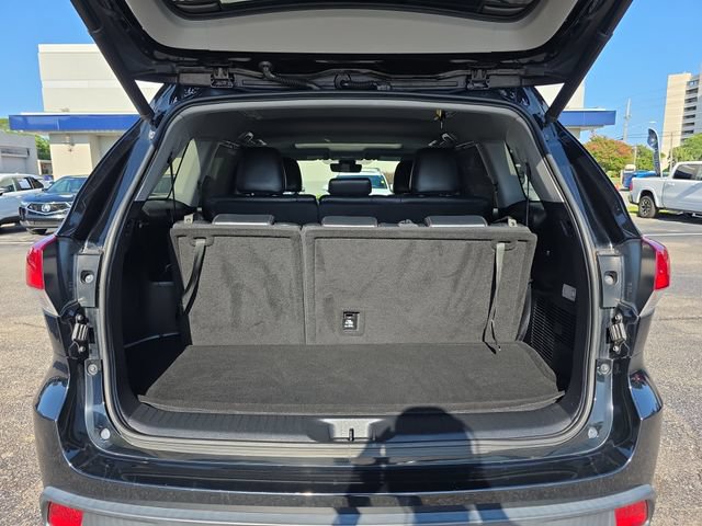 Used 2018 Toyota Highlander FWD V6 image 32