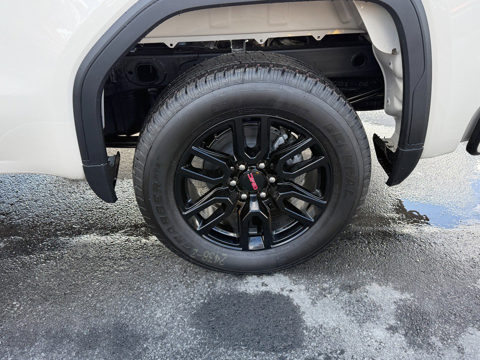 New 2026 GMC Sierra 1500 Pro w/ Graphite Edition AWD/4WD image 10