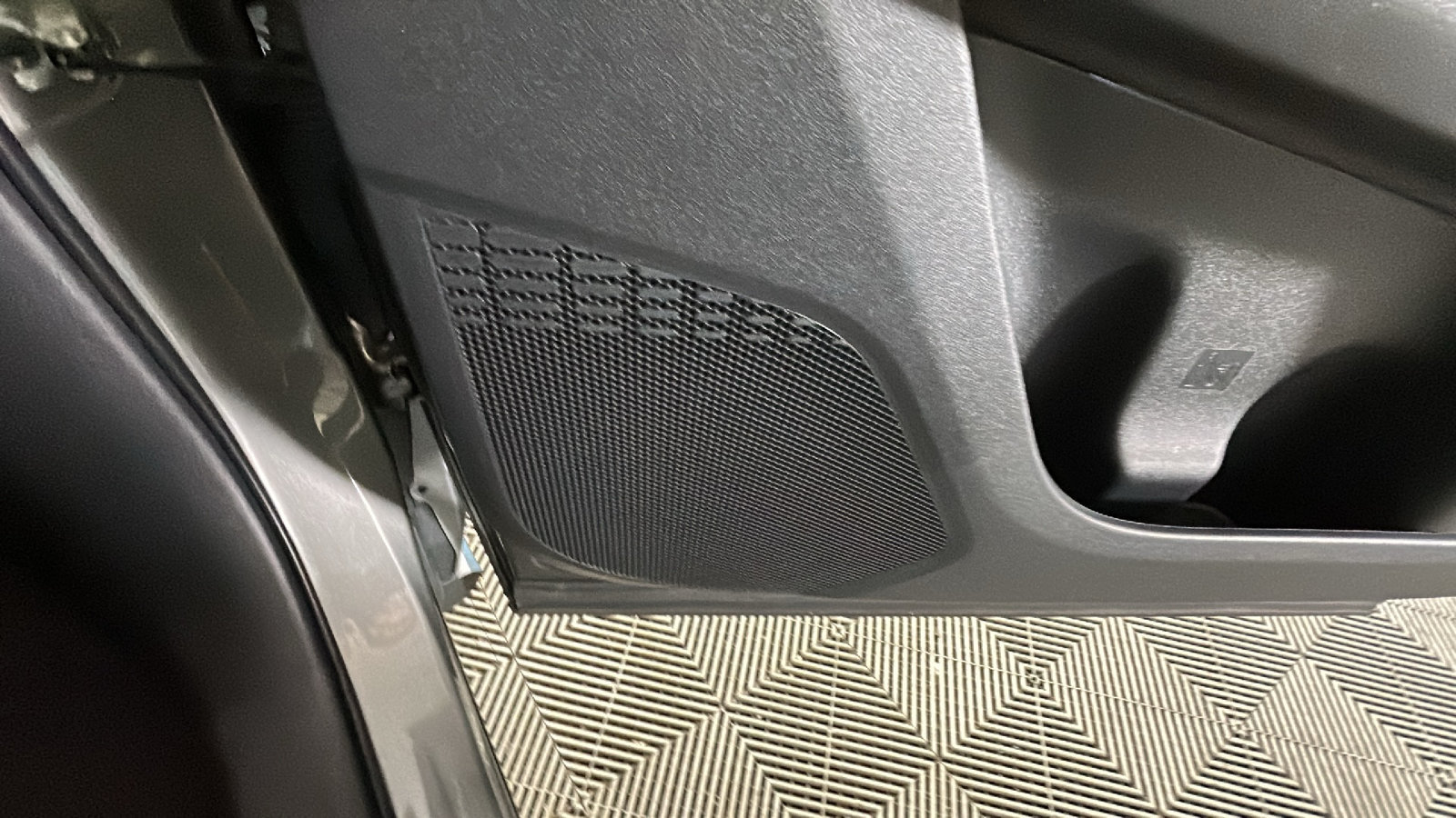 Used 2026 Toyota bZ FWD image 37