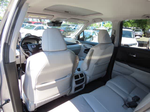 Used 2021 Honda Pilot Special Edition image 15