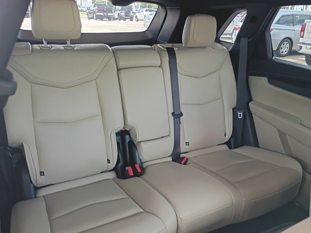 Used 2019 Cadillac XT5 FWD image 10
