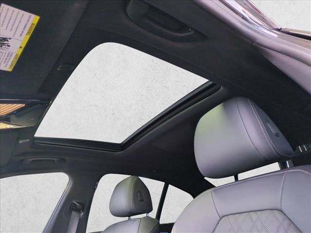 Used 2023 BMW 530e w/ Convenience Package image 16