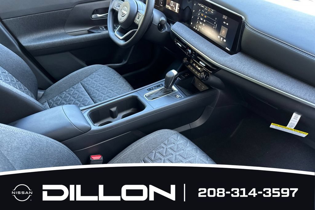 New 2026 Nissan Kicks SV w/ Cold Weather Package AWD/4WD image 17