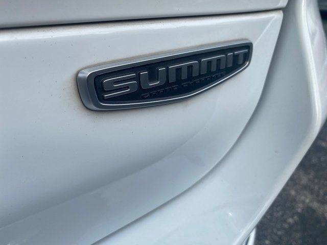 Used 2021 Jeep Grand Cherokee L Summit w/ Luxury Tech Group V image 9