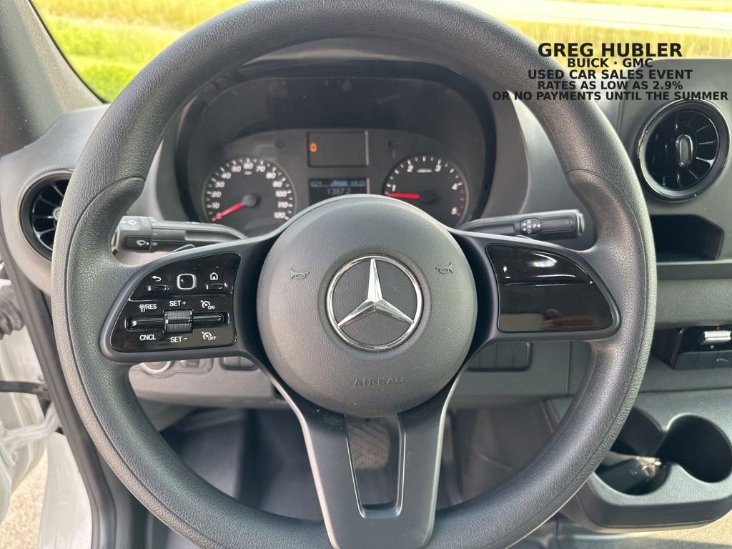 Used 2022 Mercedes-Benz Sprinter 3500 image 34