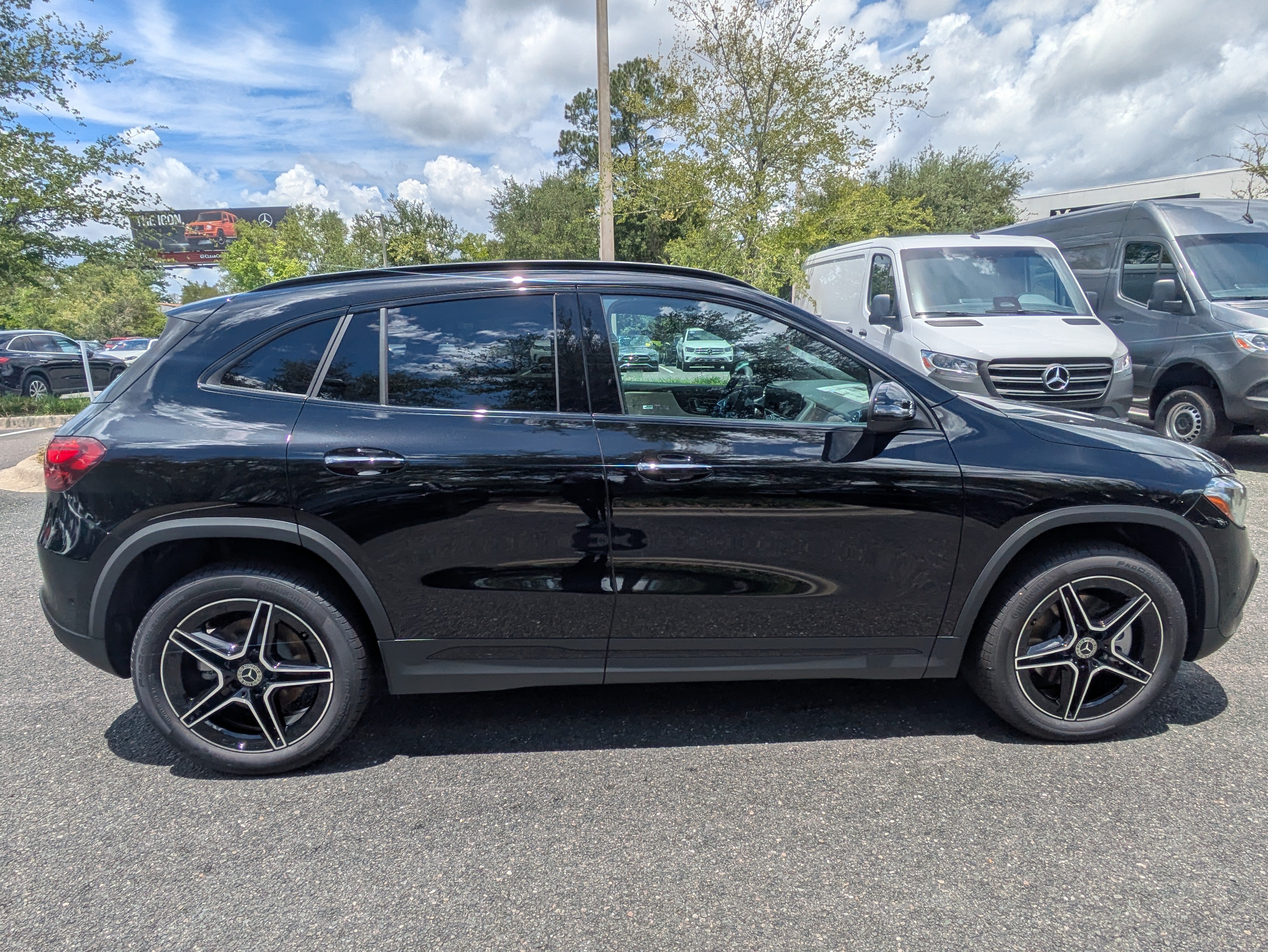 New 2026 Mercedes-Benz GLA 250 4MATIC image 3
