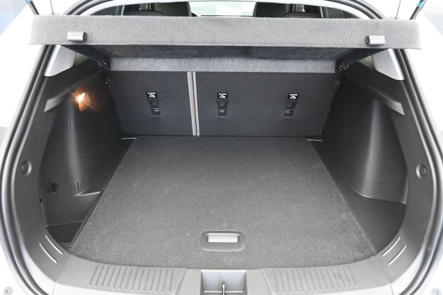New 2026 Chevrolet Trax ACTIV w/ Sunroof Package FWD image 25