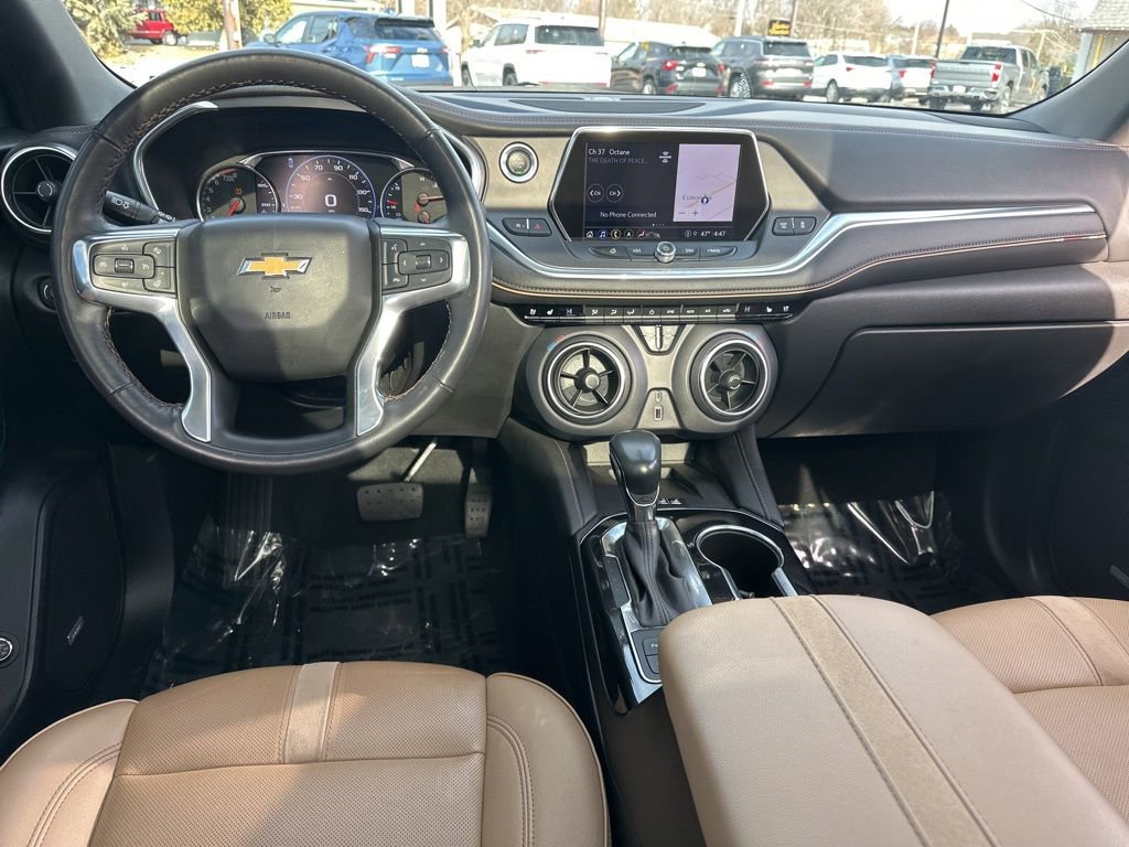 Used 2022 Chevrolet Blazer Premier w/ Enhanced Convenience Package AWD/4WD image 29