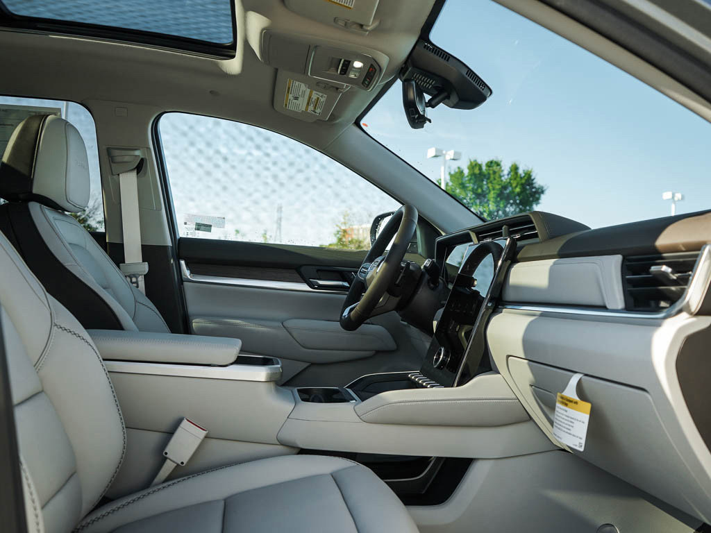 New 2026 GMC Terrain Denali w/ LPO, Floor Liner Package image 11