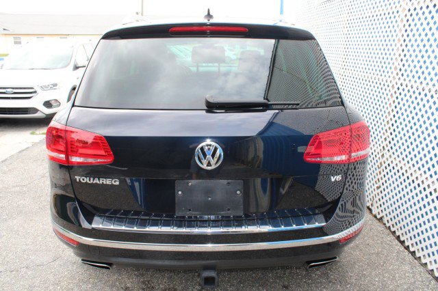 Used 2016 Volkswagen Touareg Sport AWD/4WD image 7