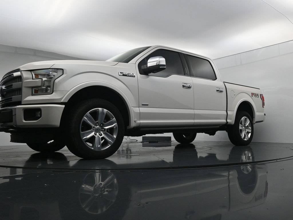 Used 2016 Ford F150 Platinum w/ Equipment Group 701A Luxury AWD/4WD image 29
