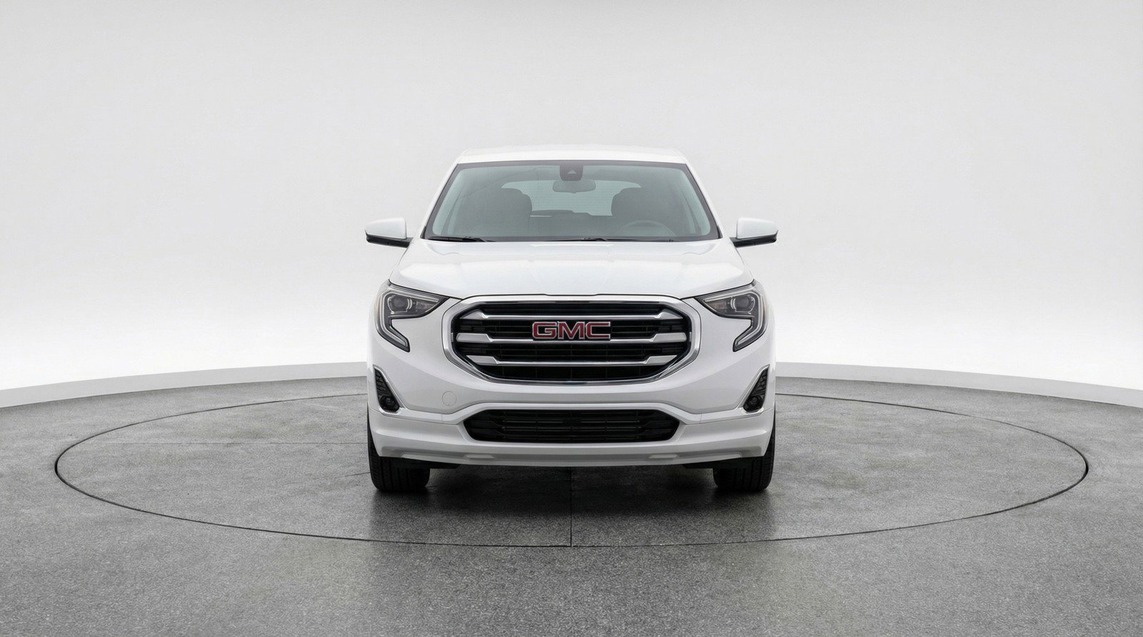 Used 2024 GMC Terrain SLE image 2