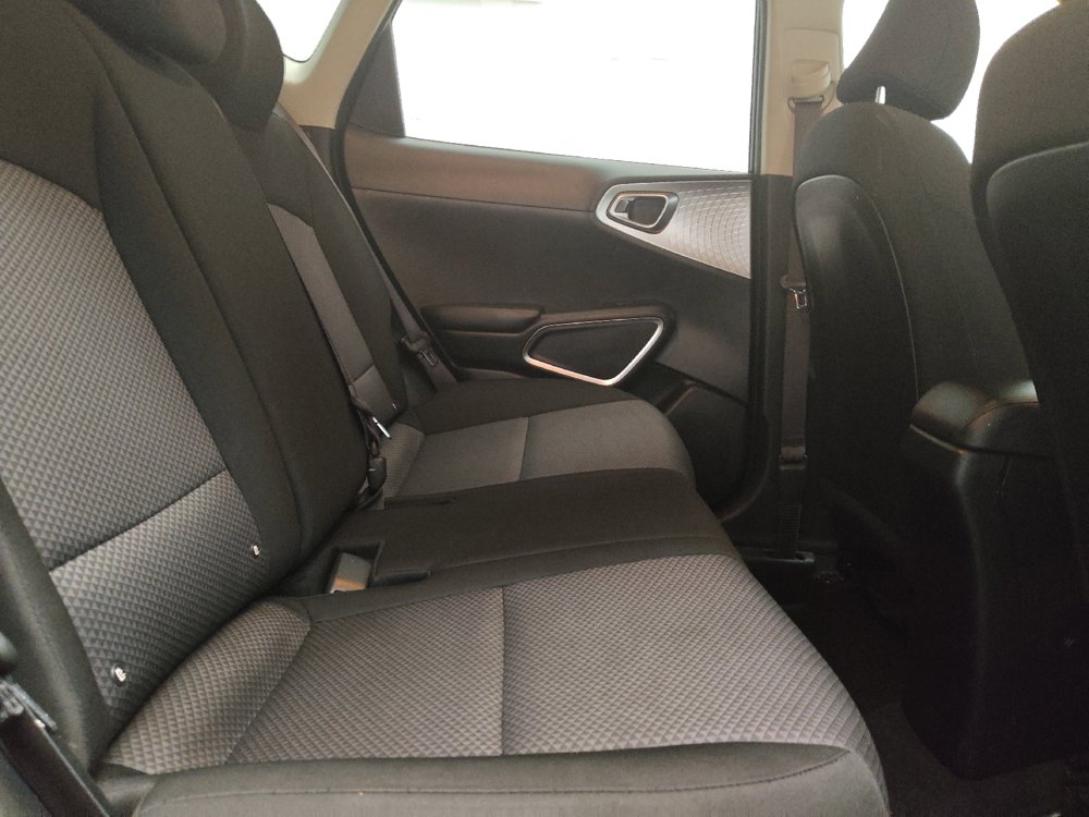 Used 2022 Kia Soul LX w/ Technology Package FWD image 19