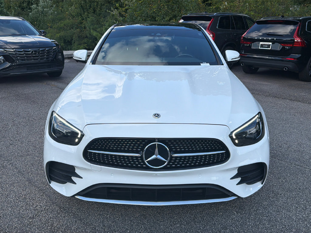 Used 2023 Mercedes-Benz E 350 4MATIC Sedan w/ Premium Package image 2