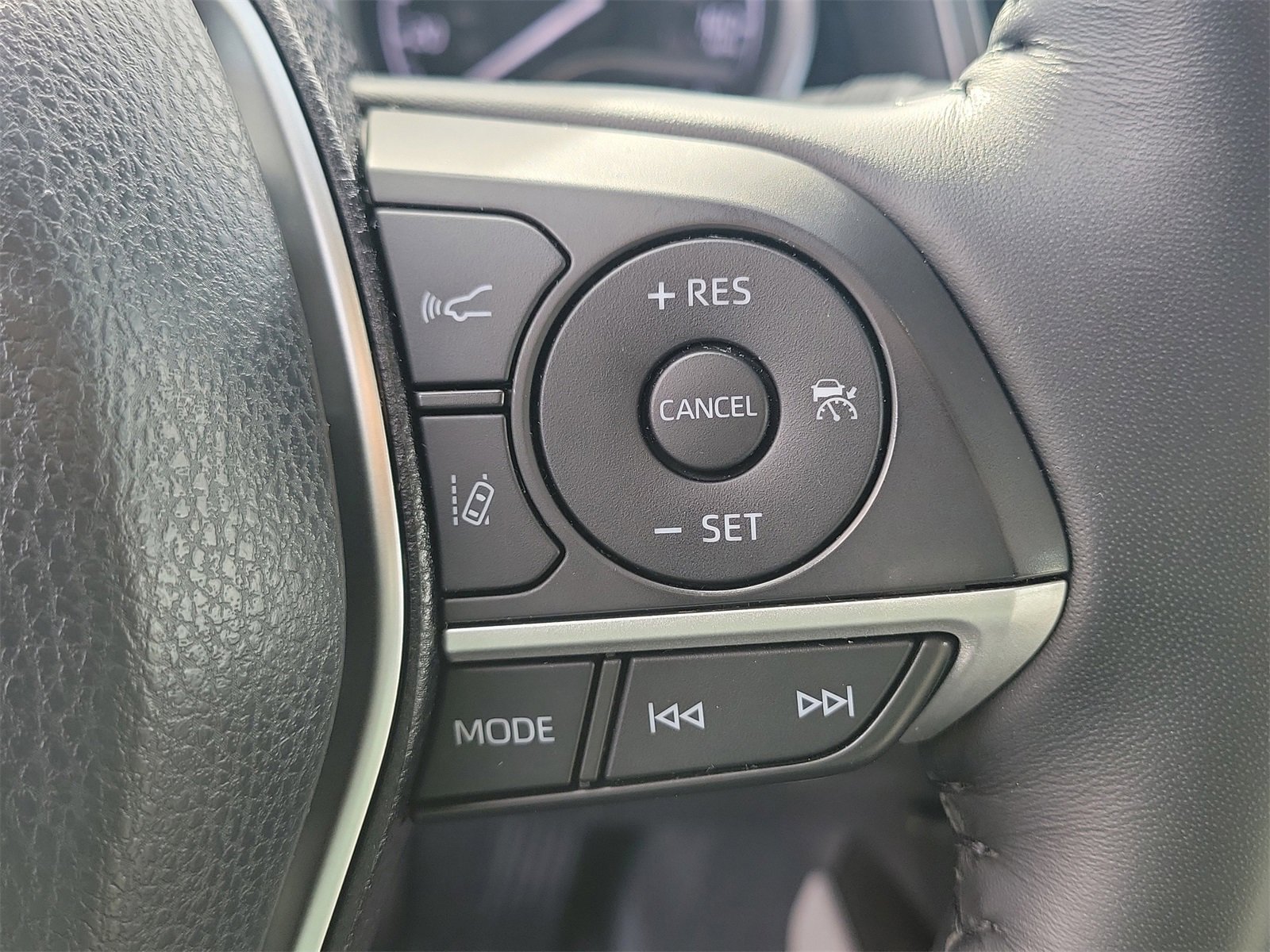 Certified 2022 Toyota Camry XLE image 23