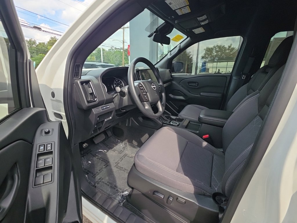 Used 2026 Nissan Frontier SV w/ Tow Package AWD/4WD image 10