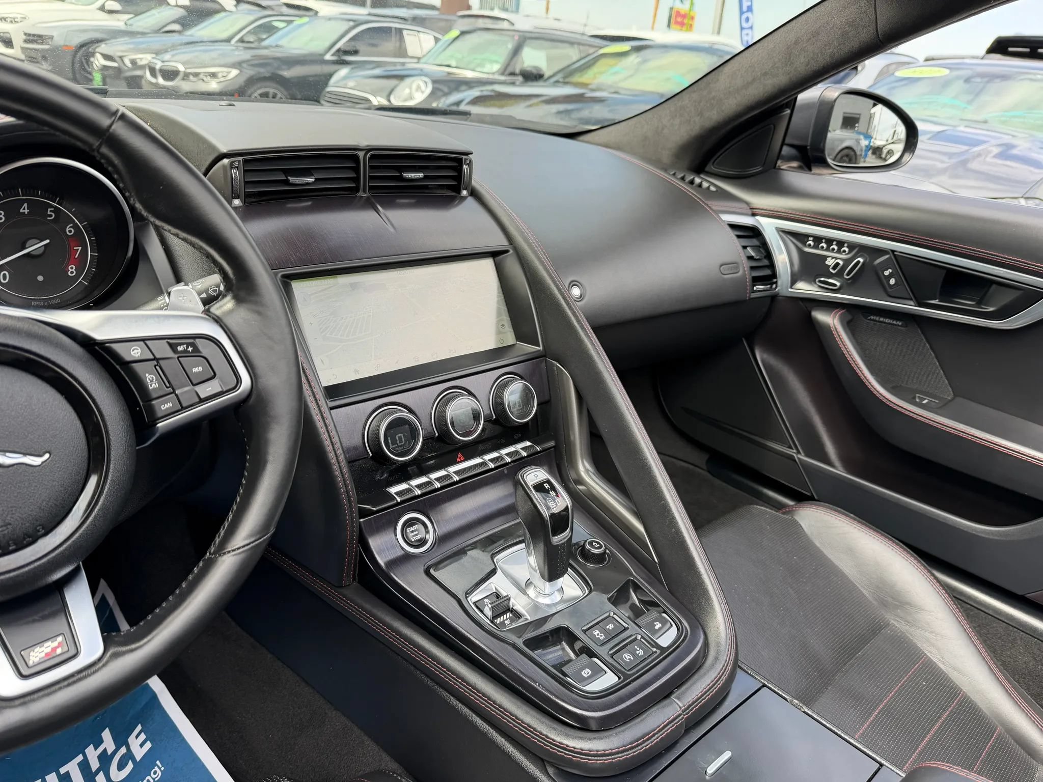 Used 2020 Jaguar F-TYPE Convertible RWD image 23