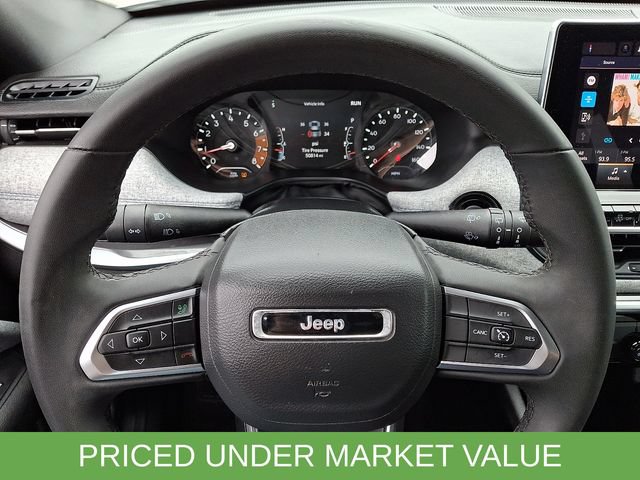 Used 2024 Jeep Compass Latitude AWD/4WD image 18