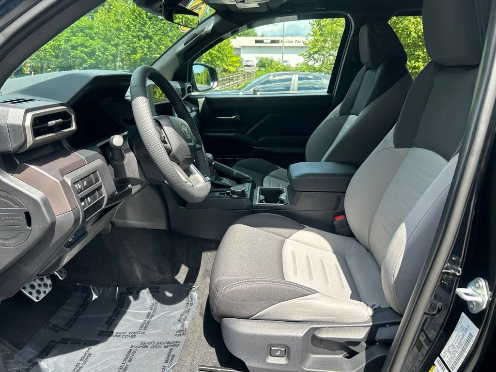 Certified 2026 Toyota Tacoma TRD Sport AWD/4WD image 9