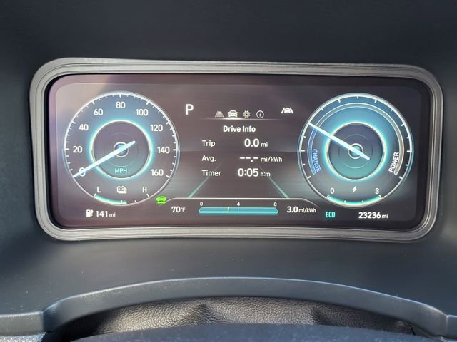 Used 2023 Hyundai Kona SE w/ Cargo Package image 14