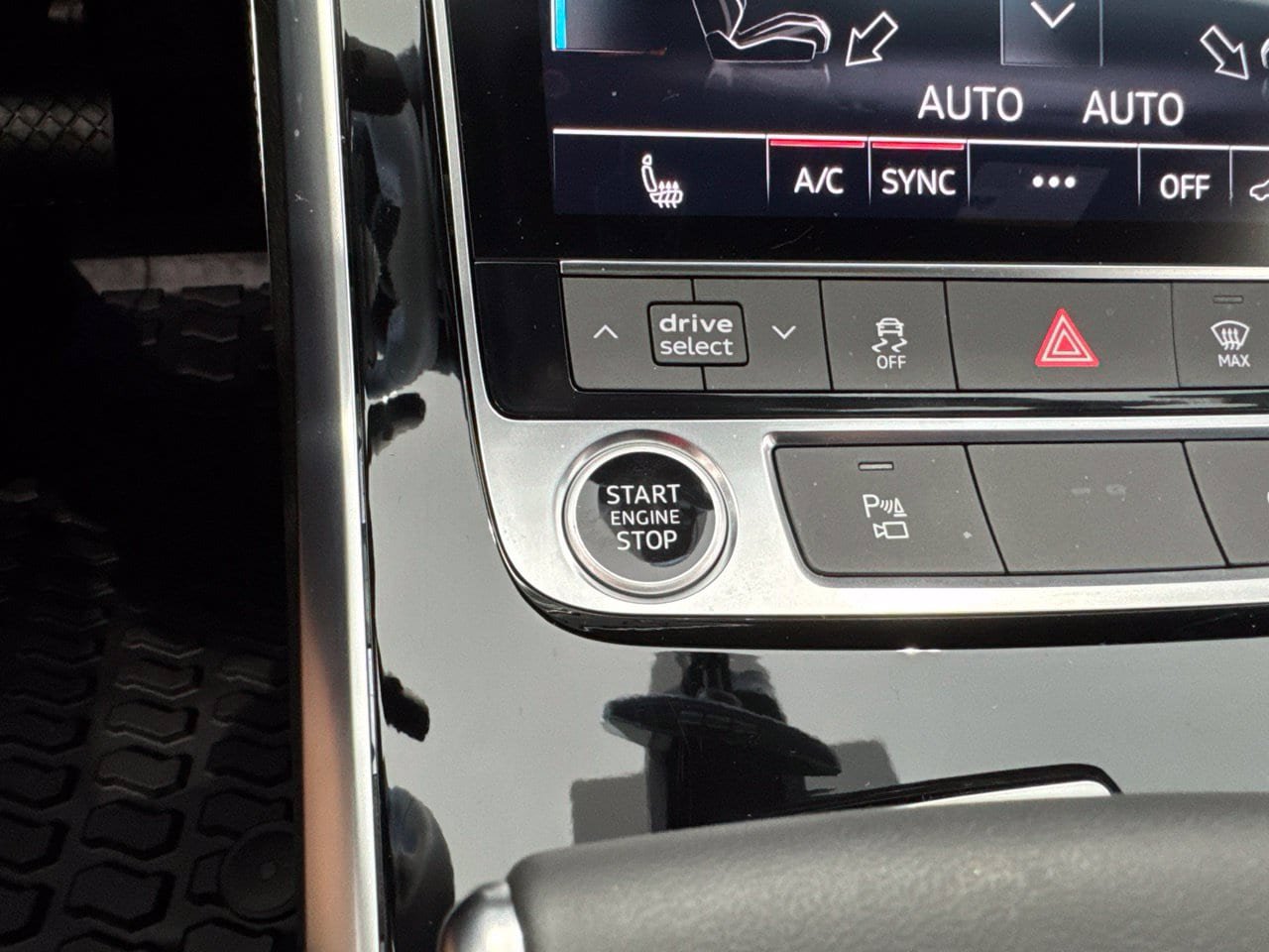 Certified 2026 Audi Q7 2.0T Premium Plus AWD/4WD image 25