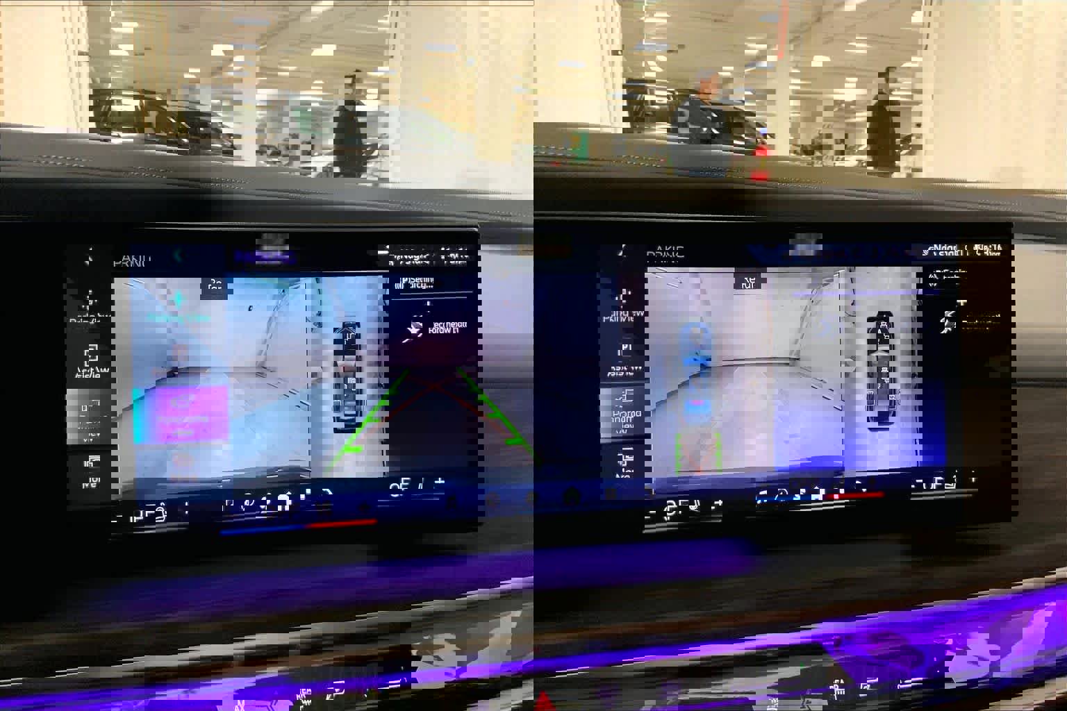 Used 2023 BMW 760i xDrive AWD/4WD image 24