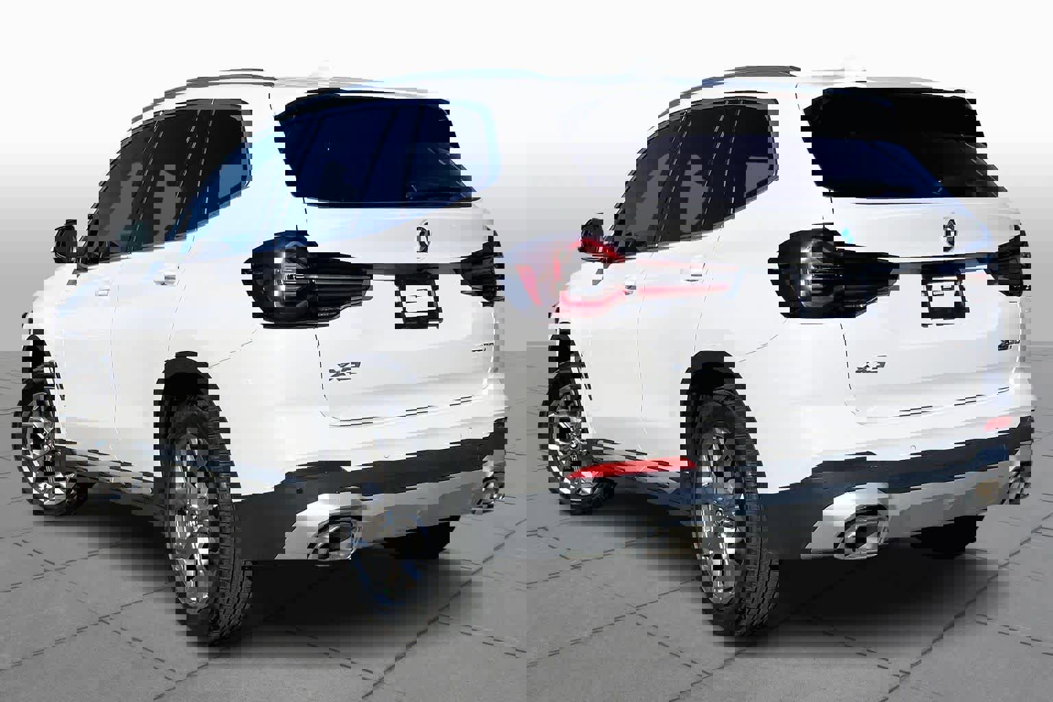 Used 2023 BMW X3 xDrive30i w/ Convenience Package image 11