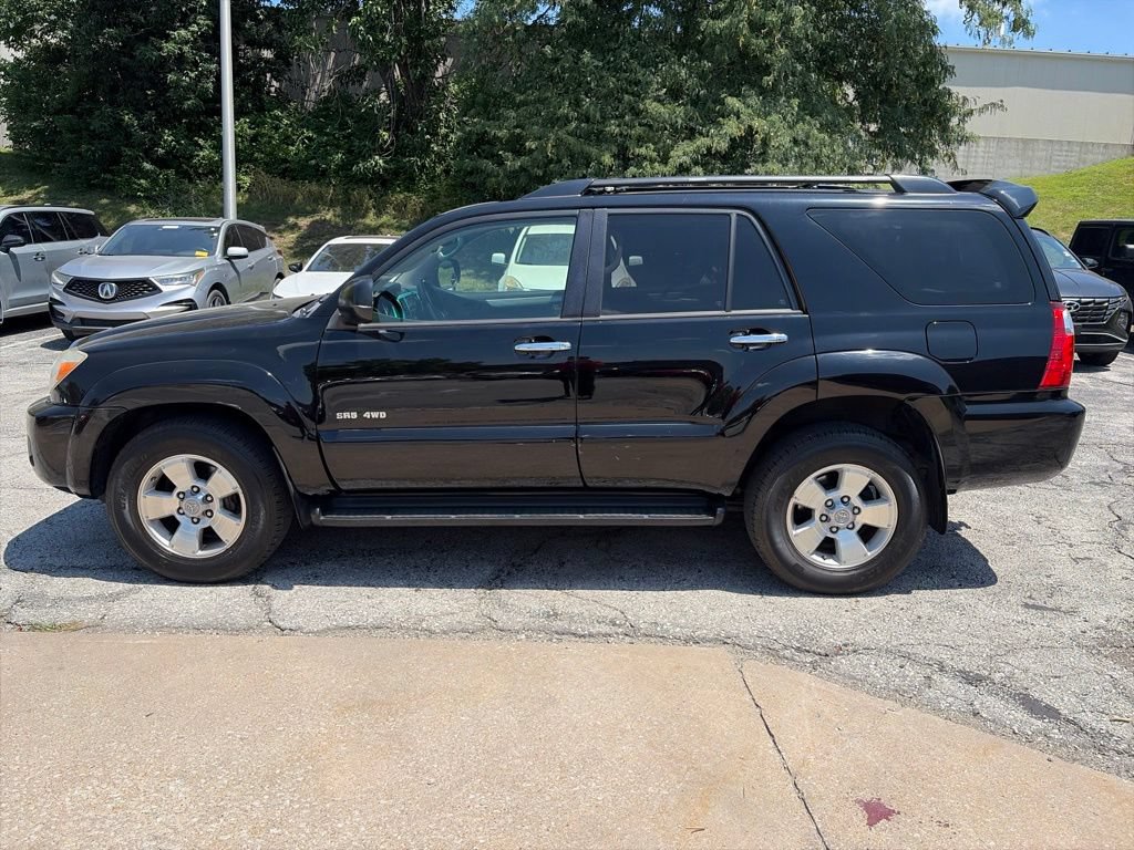 Used 2006 Toyota 4Runner SR5 AWD/4WD image 7