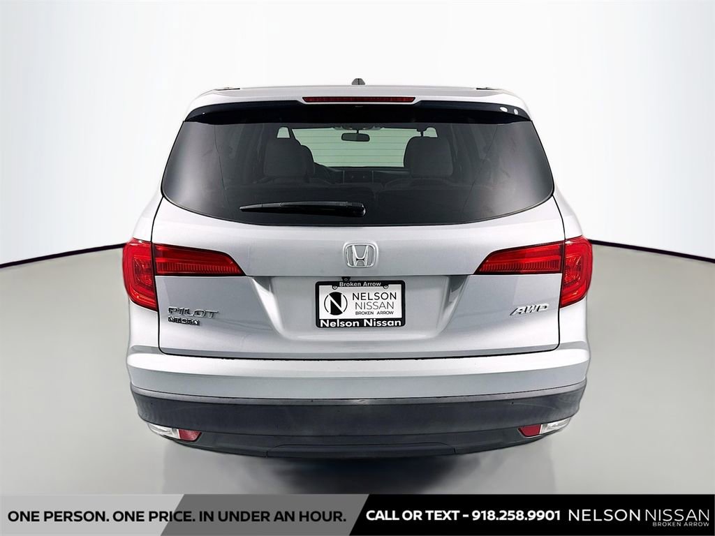 Used 2018 Honda Pilot EX image 6
