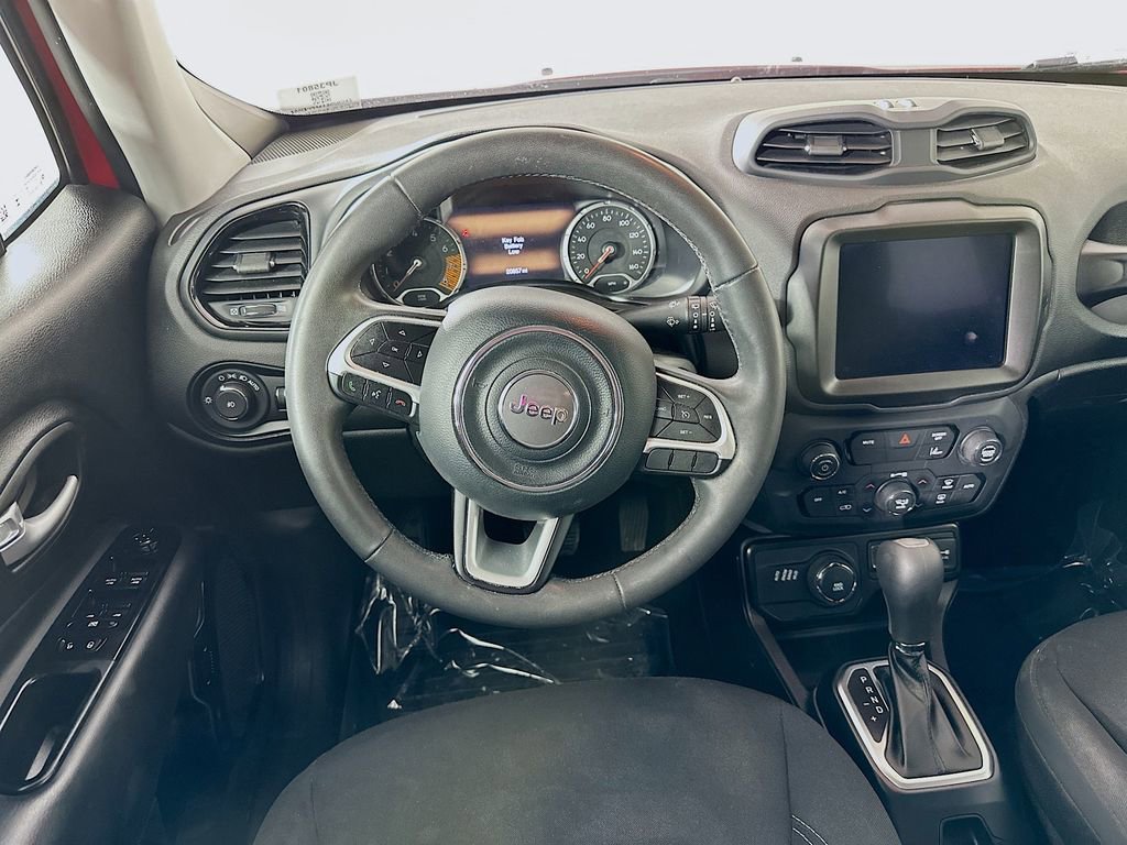 Certified 2023 Jeep Renegade Altitude image 32
