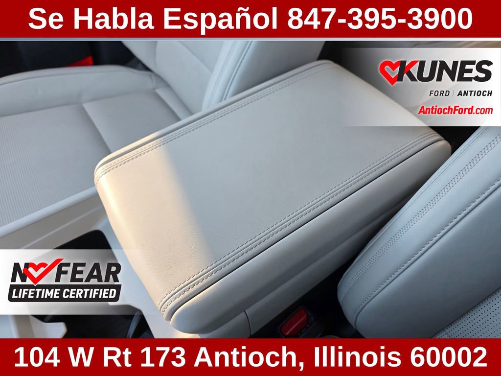 Used 2025 Hyundai Santa Fe Calligraphy image 89