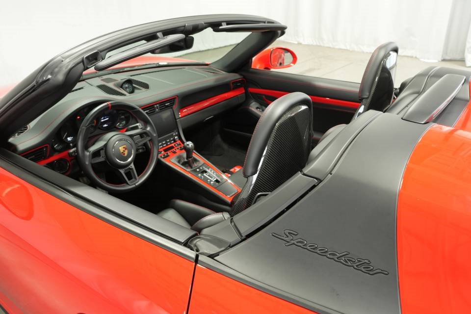 Used 2019 Porsche 911 Speedster image 49