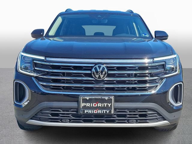 Used 2026 Volkswagen Atlas SE AWD/4WD image 2