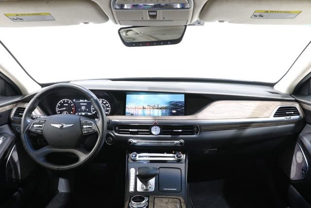 Used 2021 Genesis G90 3.3T Premium RWD image 14