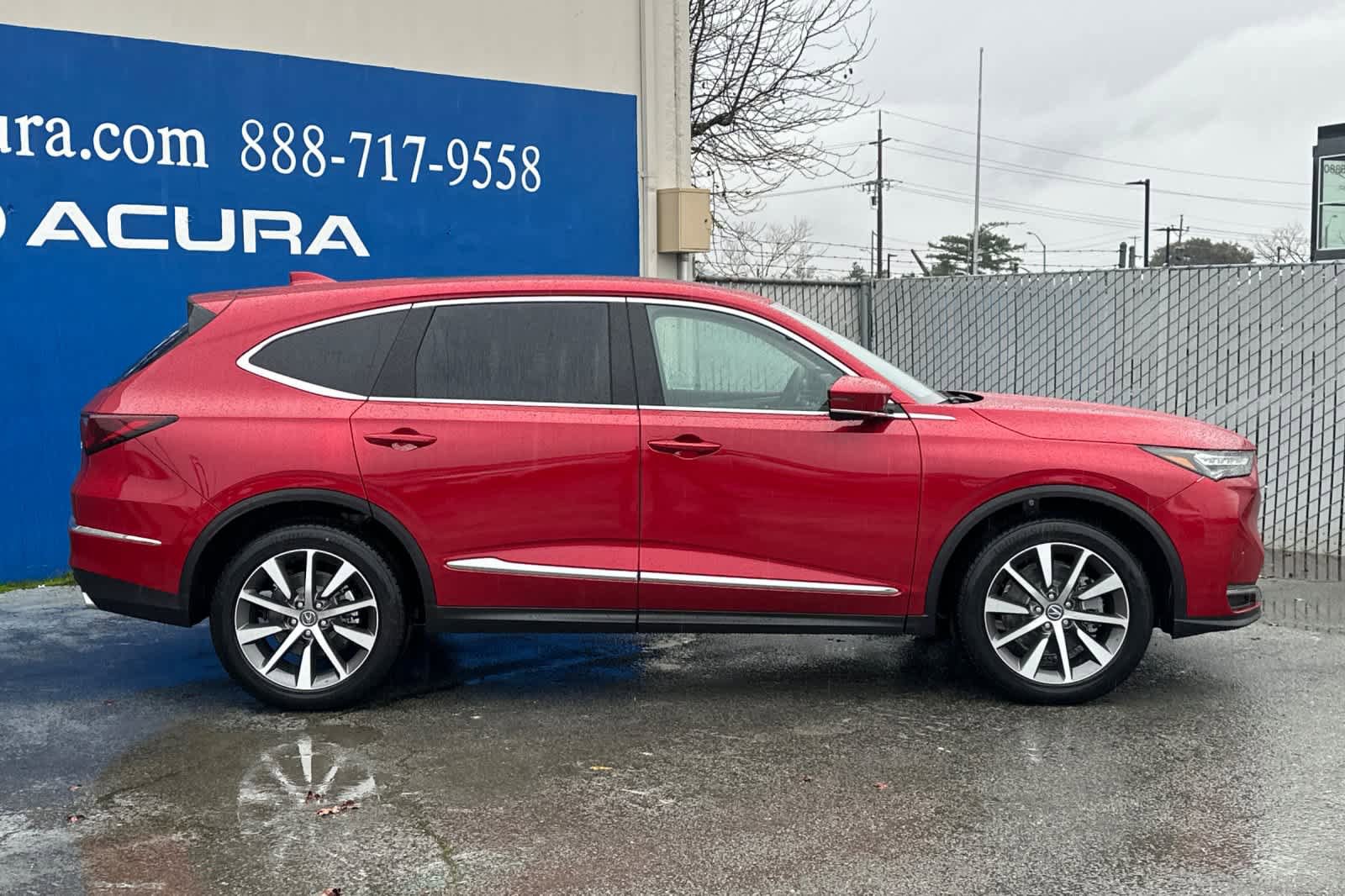 Certified 2025 Acura MDX SH-AWD w/ Technology Package image 3