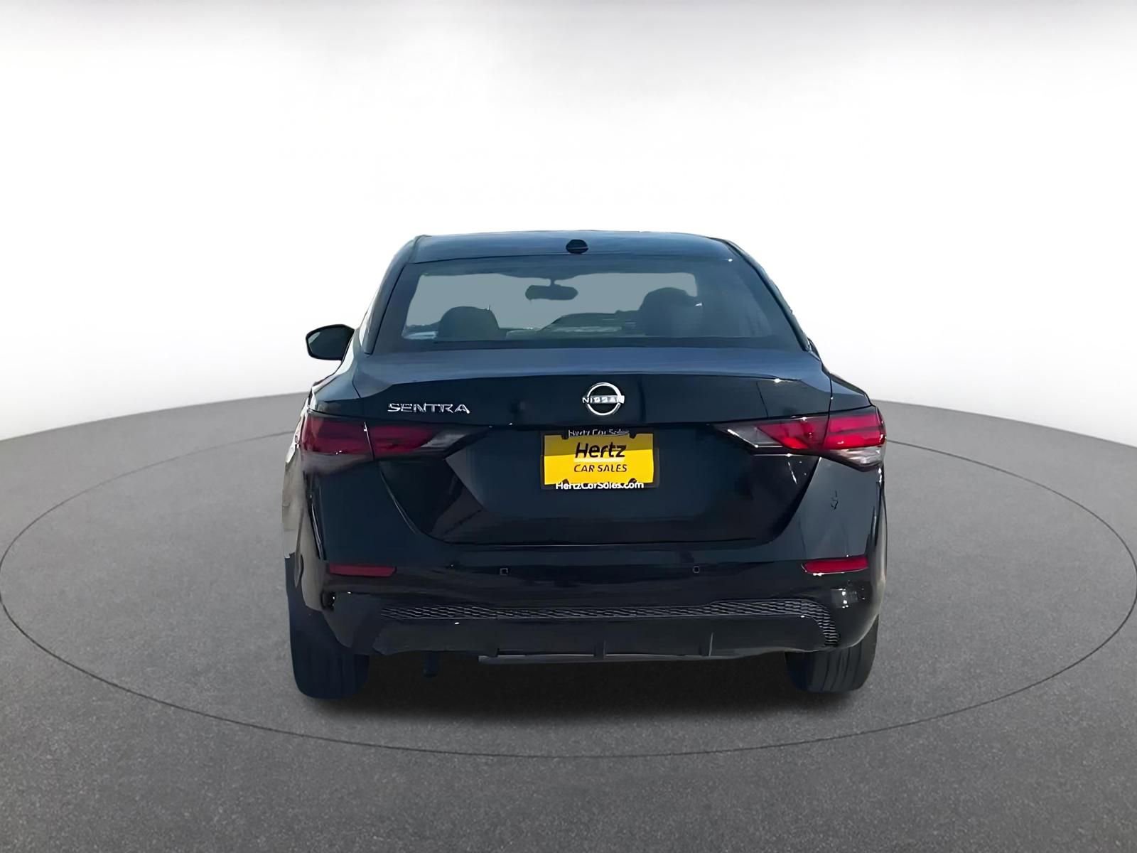 Used 2025 Nissan Sentra SV image 12