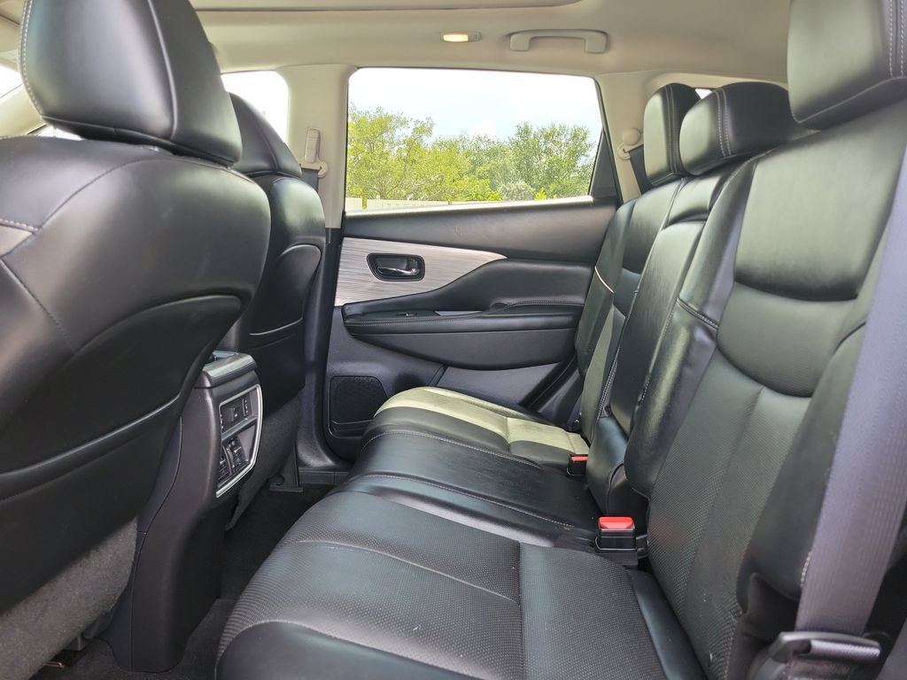 Used 2017 Nissan Murano Platinum w/ Platinum Technology Package FWD image 14