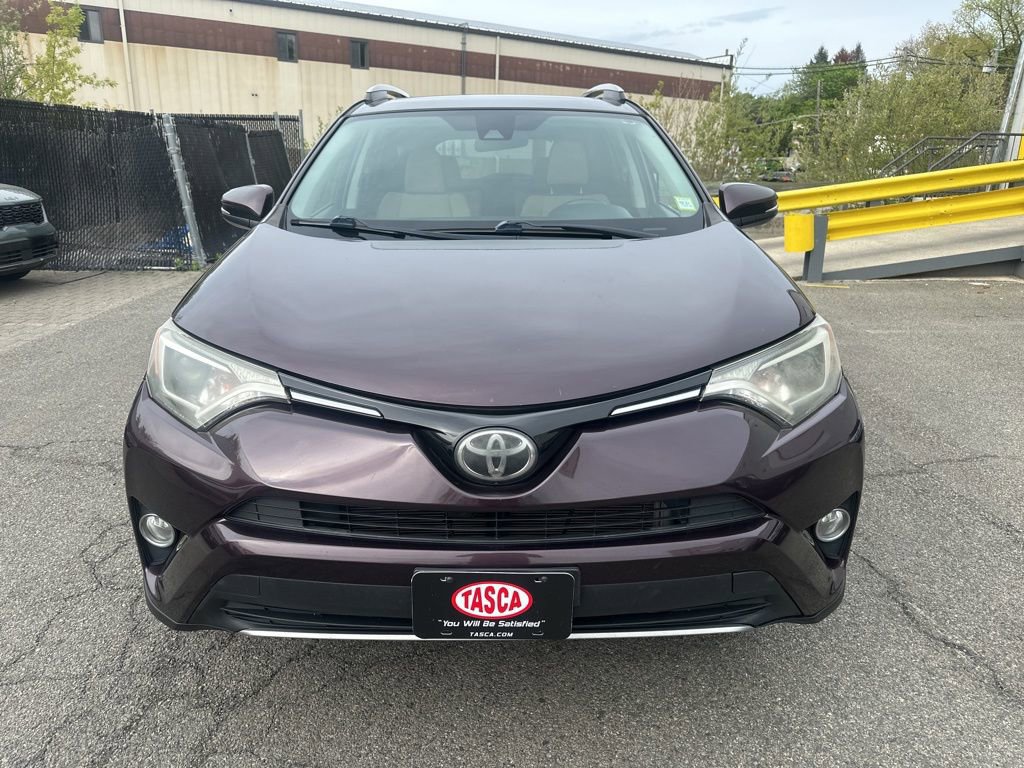 Used 2017 Toyota RAV4 XLE w/ Plus Special Value Package AWD/4WD image 7