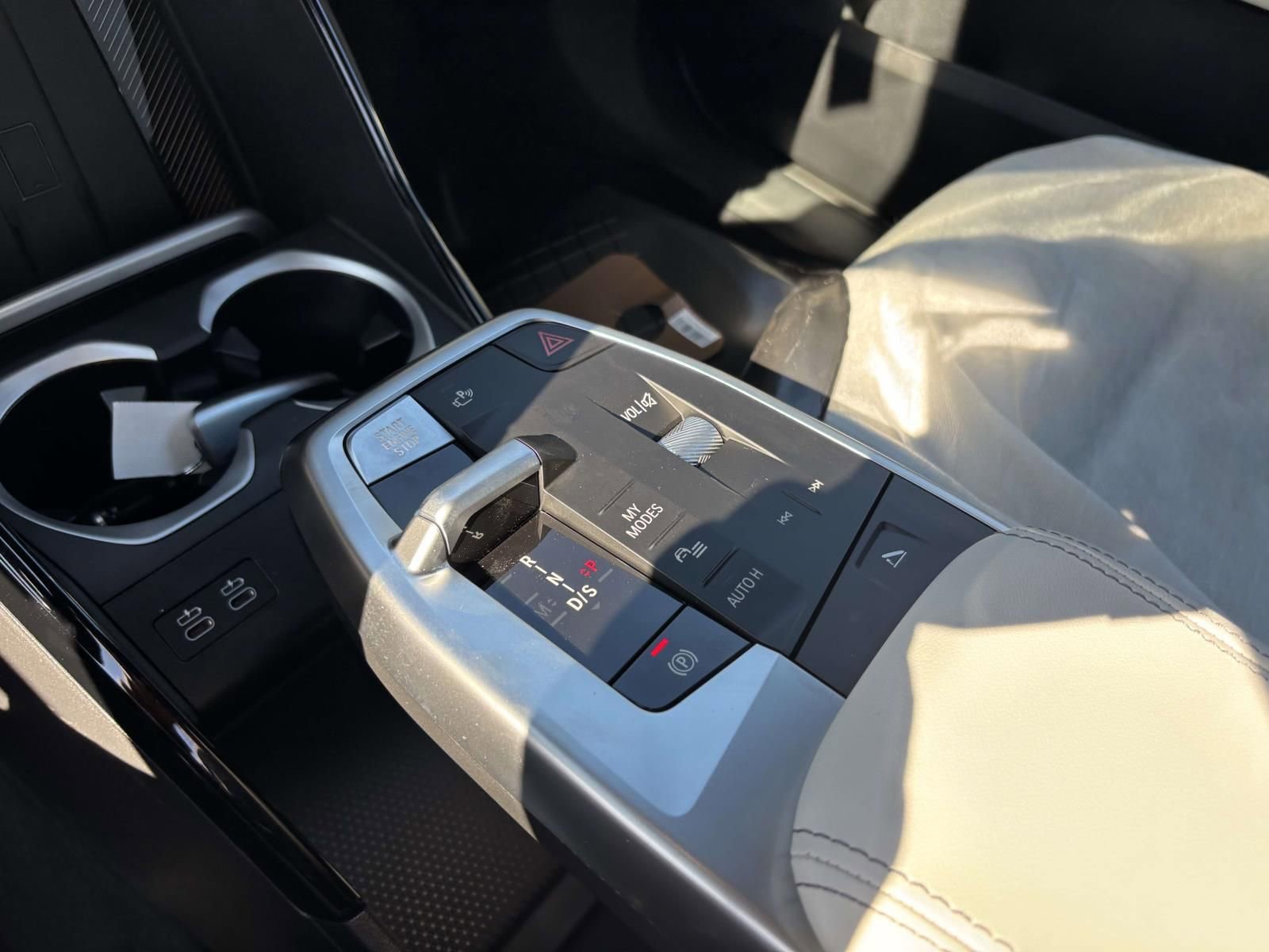 New 2026 BMW X2 xDrive28i w/ Technology Package image 16