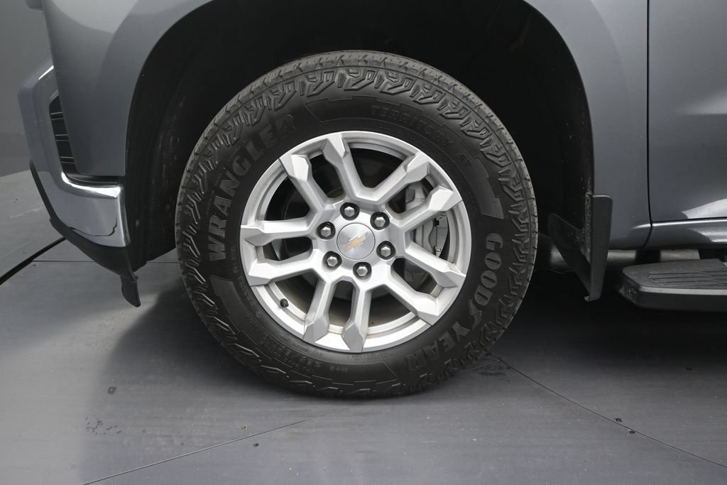 Used 2021 Chevrolet Silverado 1500 LT w/ All Star Edition Plus RWD image 9