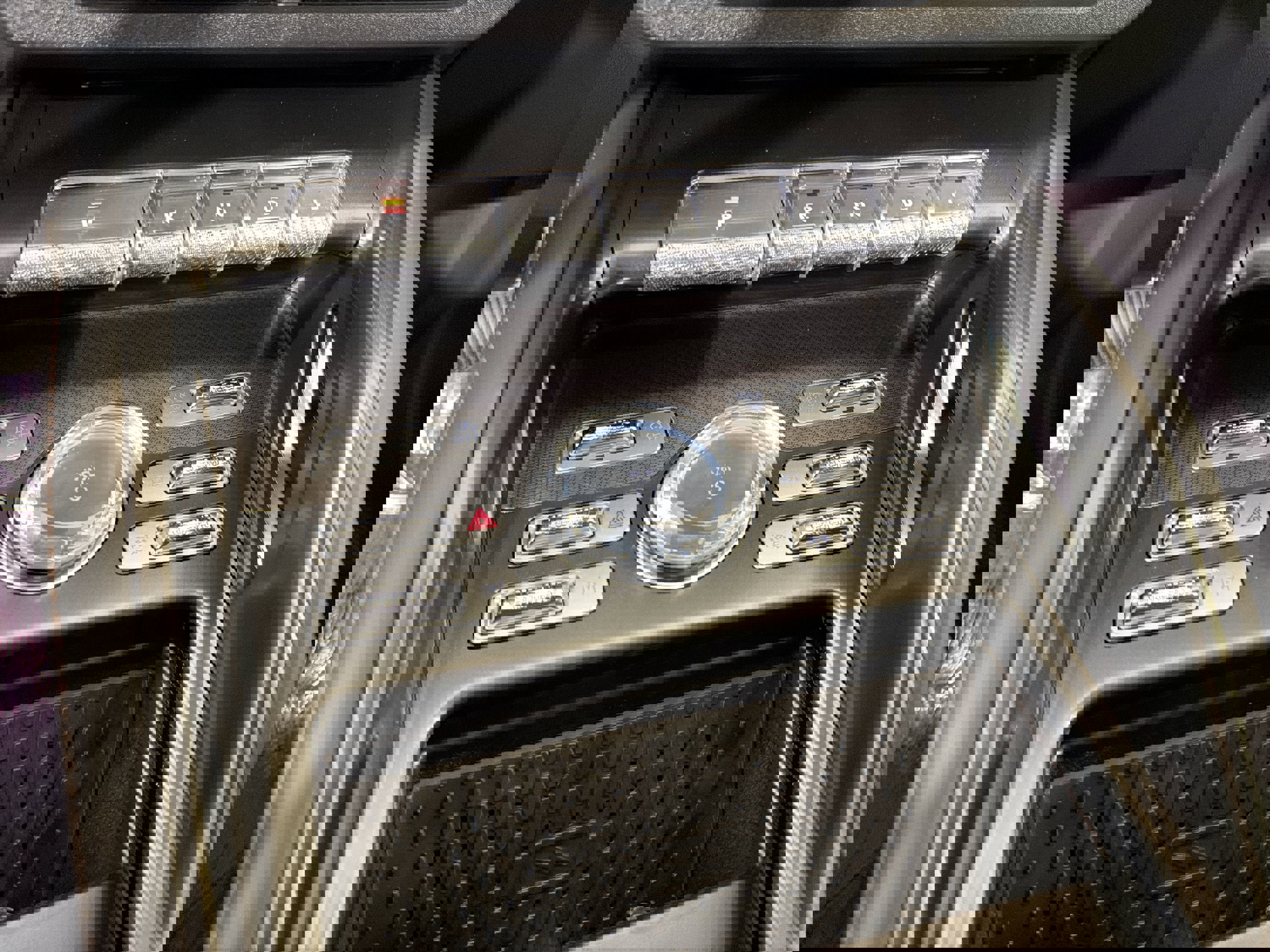 New 2026 Lincoln Nautilus Premier image 21