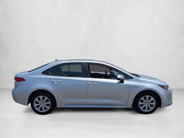 Used 2023 Toyota Corolla LE FWD image 4