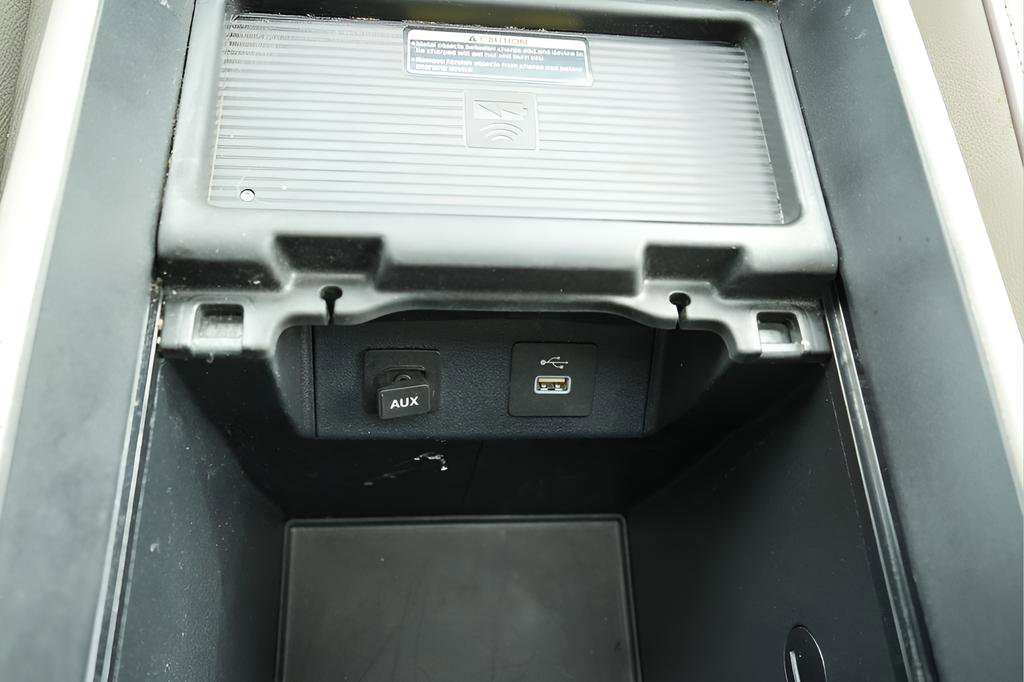 Used 2023 Honda Odyssey Elite image 41