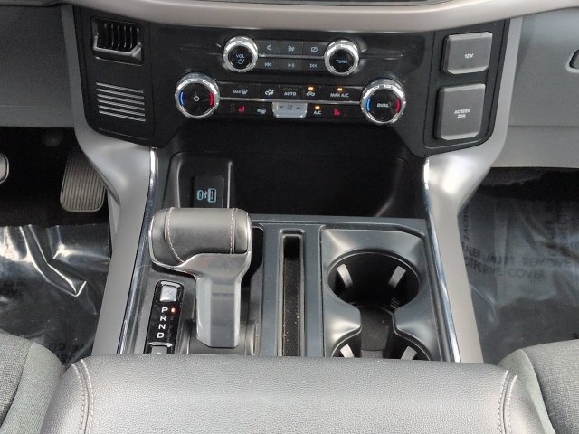 Used 2024 Ford F150 Lightning XLT AWD/4WD image 19