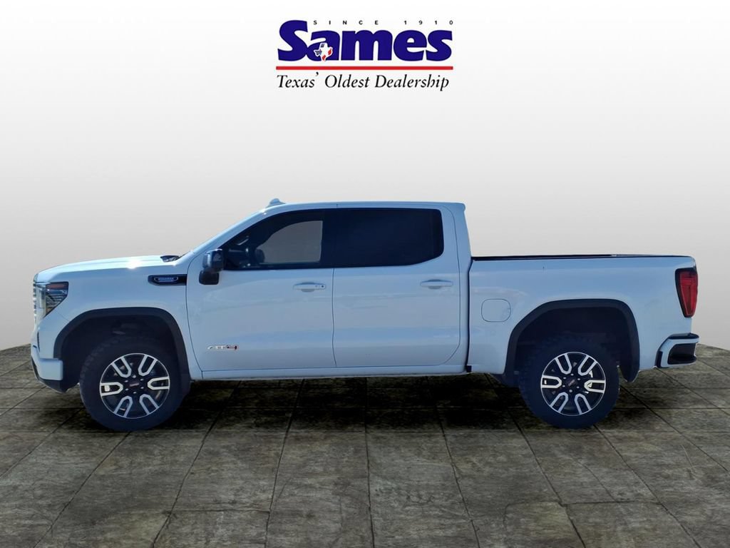 Used 2022 GMC Sierra 1500 AT4 w/ AT4 Preferred Package AWD/4WD image 4