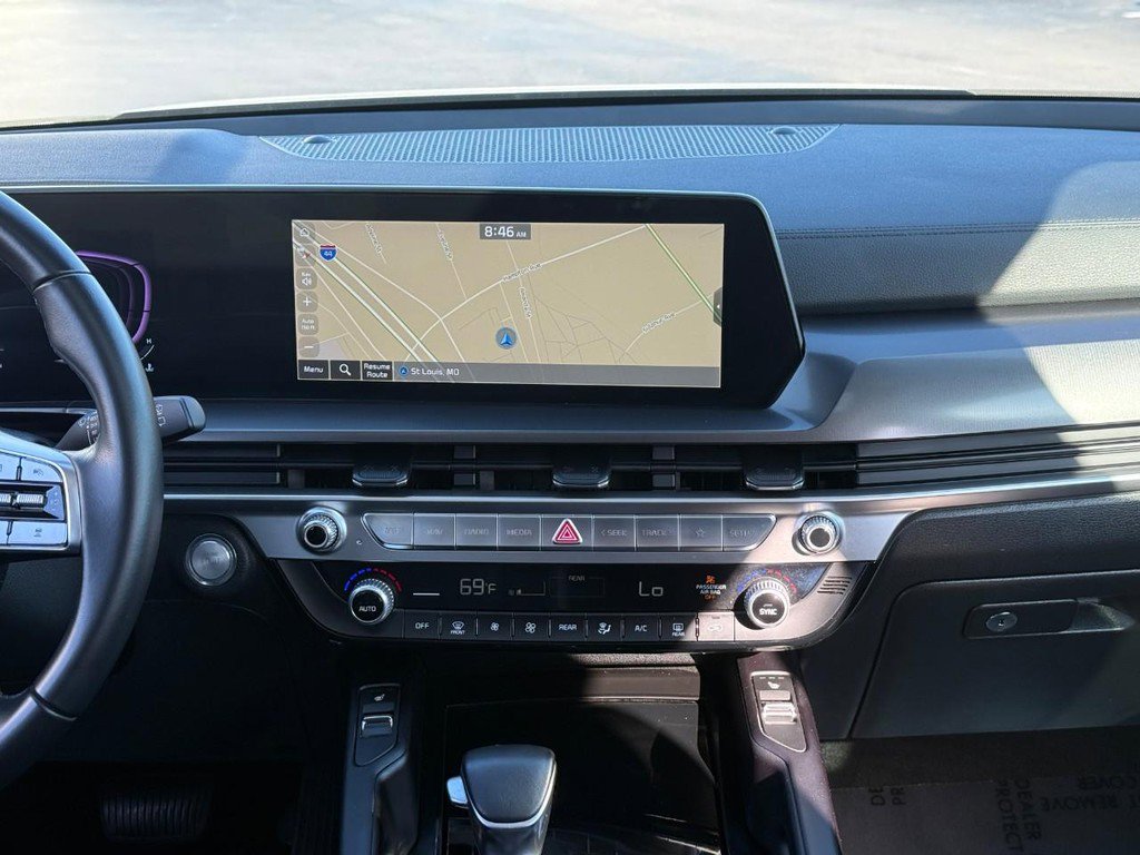 Used 2025 Kia Telluride S AWD/4WD image 16