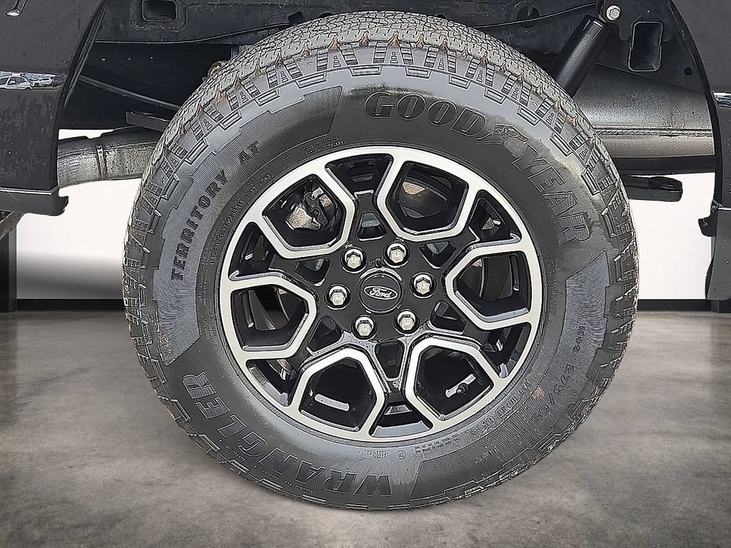 Used 2023 Ford F150 XLT w/ Equipment Group 302A High AWD/4WD image 7