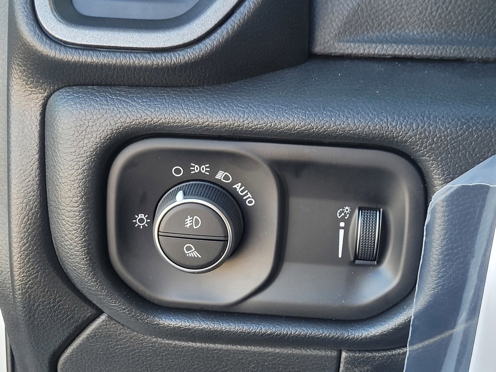 New 2025 RAM 2500 Tradesman w/ Special Service Vehicle Group image 26