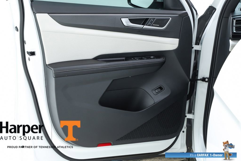 Used 2025 Volkswagen Atlas Cross Sport SEL Premium R-Line image 57